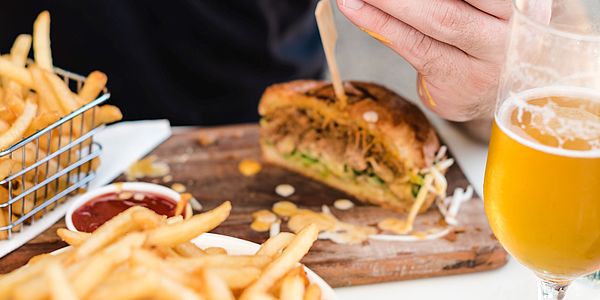 Fettiges Essen Alkohol Zugeschnitten Fa